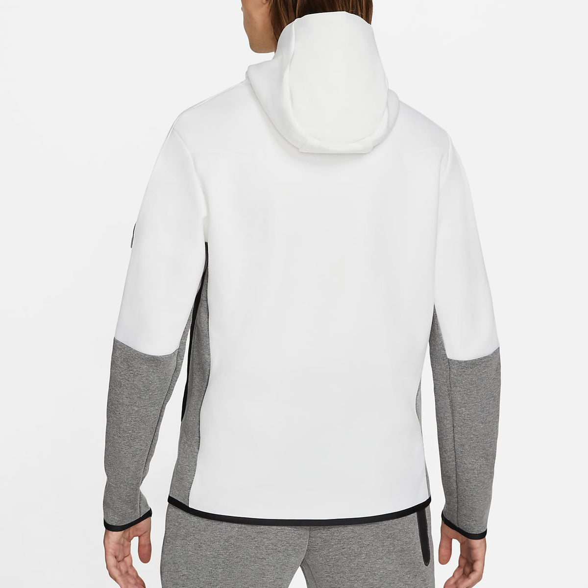 Nike tech fleece discount tracksuit black and white