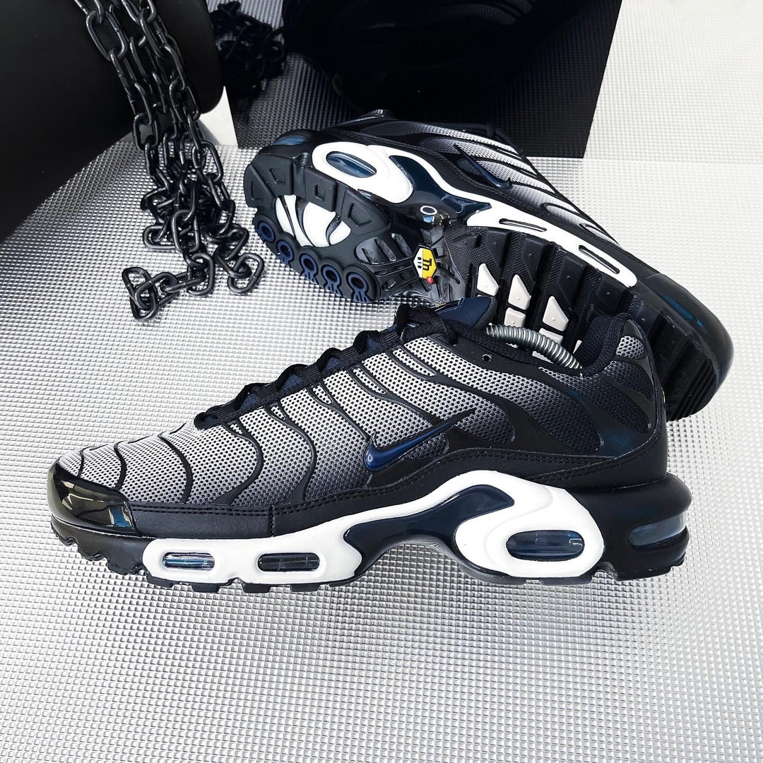 LIMITED)Nike Airmax Plus SE 'Black/Obsidian' |