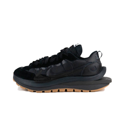 Nike x Sacai Vaporwaffle ‘Off Noir’